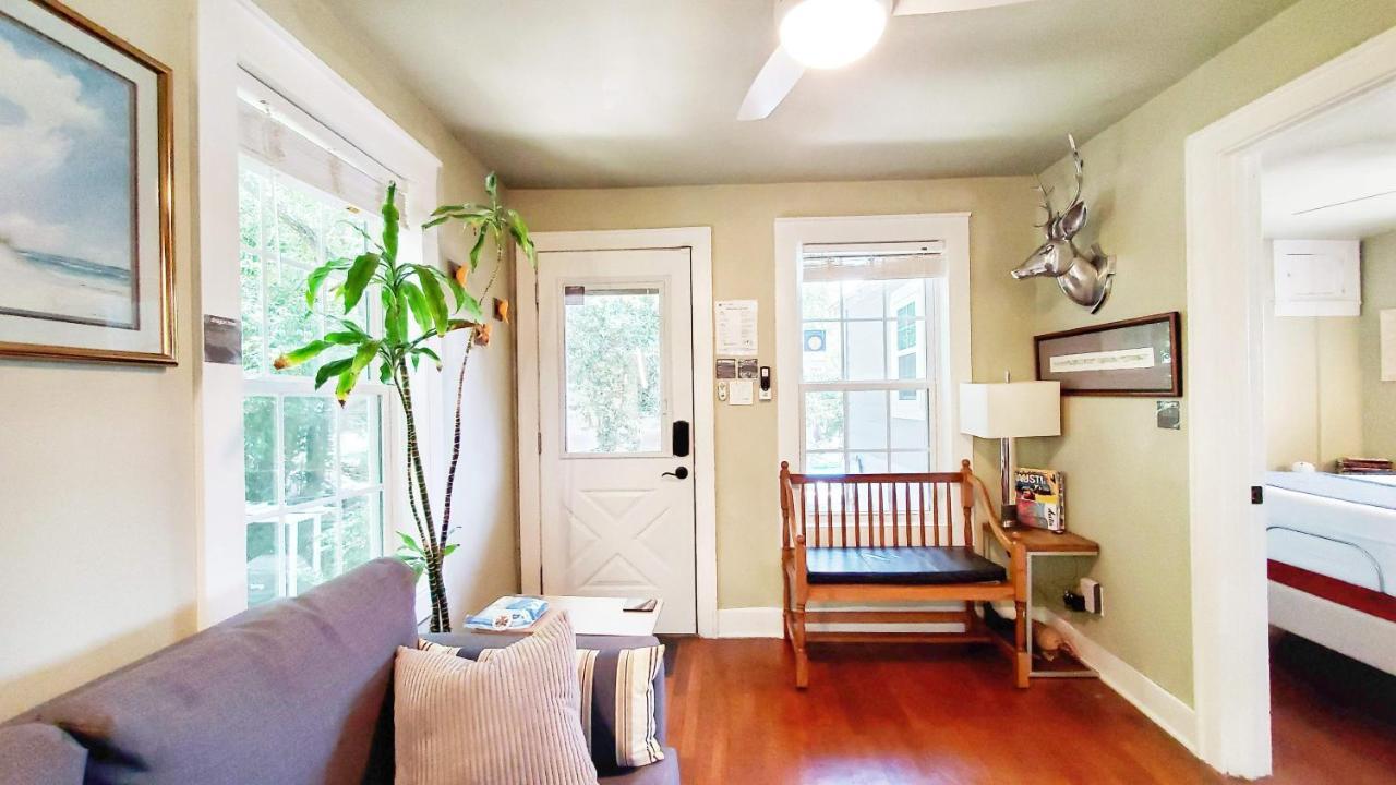 Ut Moody Center Downtown Eco Pecan Tree House Free Wifi Parking Quiet Office Austin Dış mekan fotoğraf
